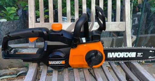 Worx-wg322-20v-powershare-10-cordless-chainsaw