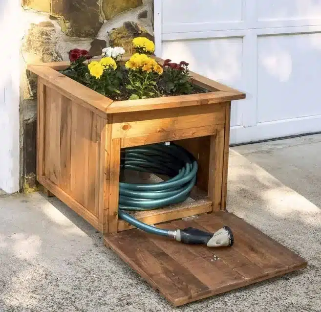 Ways to Store Your Garden Hose